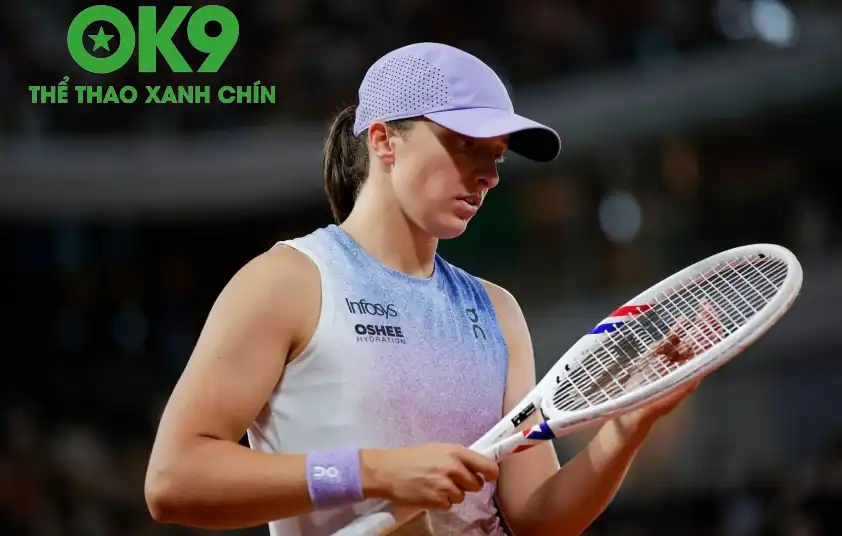 Iga Swiatek không còn là vua một cõi ở Roland Garros